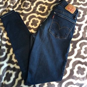 Levi’s 710 Super Skinny Jean
